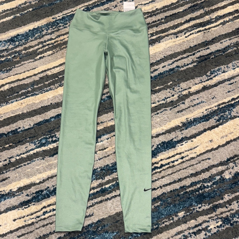 Nike Women’s Mint Green Leggings